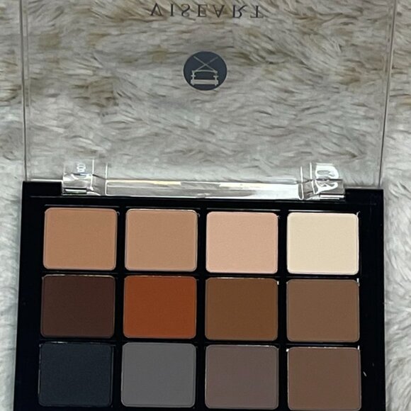 Viseart neutral matte eyeshadow palette - New without box - Picture 2 of 3